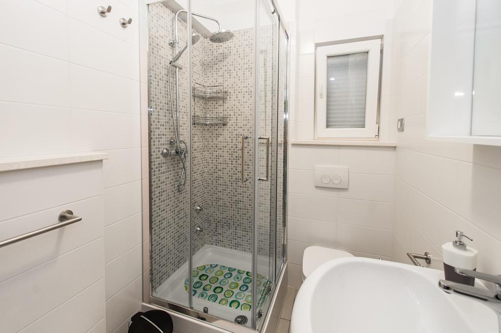 Blue Sky Apartments Рогозница Екстериор снимка
